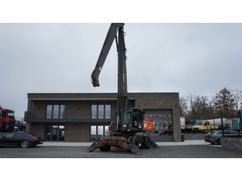 حفارة على عجلات ATLAS