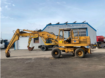 حفارة على عجلات LIEBHERR