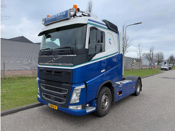 شاحنة جرار VOLVO FH 500