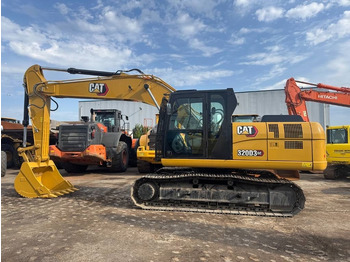 حفارات زحافة CATERPILLAR 320D3