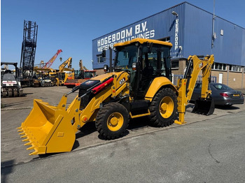 حفار متعدد الاستخدام CATERPILLAR