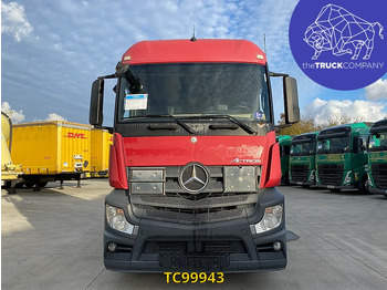 شاحنة جرار Mercedes-Benz Actros 1842: صور 2 شاحنة جرار Mercedes-Benz Actros 1842: صور 2