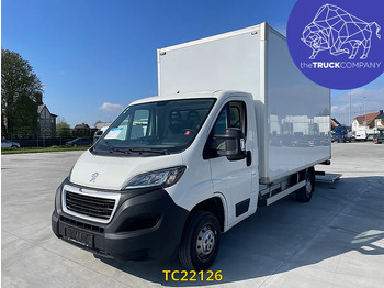 الشاحنات الصغيرة صندوق مغلق PEUGEOT Expert