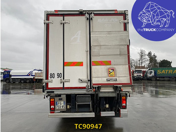 Renault D 210 إيجار Renault D 210: صور 4