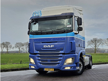 شاحنة جرار DAF XF