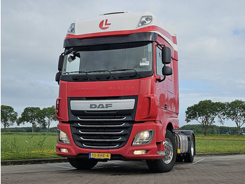 شاحنة جرار DAF XF 440