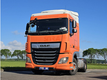 شاحنة جرار DAF XF 450