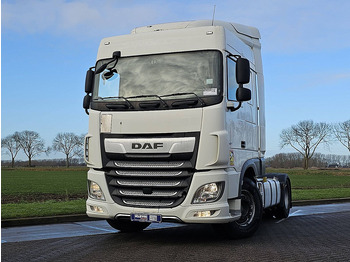 شاحنة جرار DAF XF 480