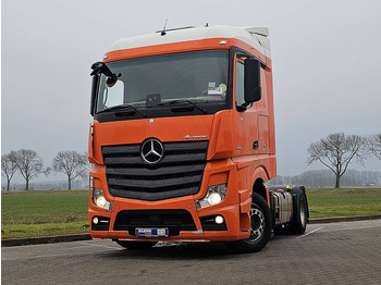 شاحنة جرار MERCEDES-BENZ Actros 1843