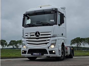 شاحنة جرار MERCEDES-BENZ Actros 1845