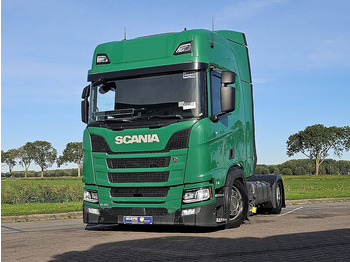 شاحنة جرار SCANIA R 450