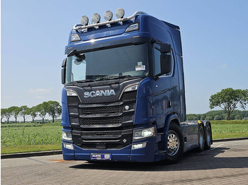 شاحنة جرار SCANIA R 650