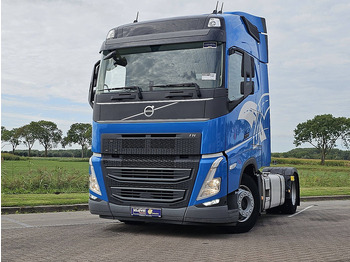 شاحنة جرار VOLVO FH 460