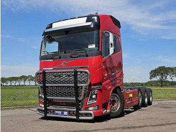 الشاسيه شاحنة VOLVO FH