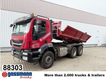 قلابات IVECO Trakker