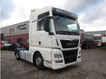 شاحنة جرار MAN TGX 18.440