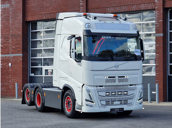 شاحنة جرار VOLVO FH13 500