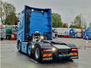 شاحنة جرار Volvo FH 13.500 Globetrotter 6x2 - I Save - PTO/hydraulics - Full air - Custom interior: صور 5 شاحنة جرار Volvo FH 13.500 Globetrotter 6x2 - I Save - PTO/hydraulics - Full air - Custom interior: صور 5