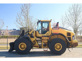 اللودر بعجل VOLVO L180H