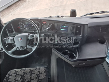 شاحنة جرار SCANIA R460 SUPER: صور 5