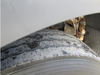 شاحنة القمامة Renault Premium 320 DXI: صور 3 شاحنة القمامة Renault Premium 320 DXI: صور 3