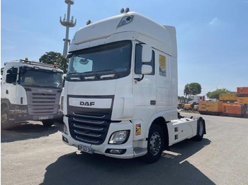 شاحنة جرار DAF XF 105 510