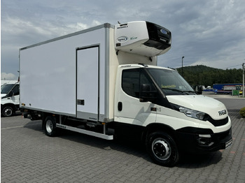الشاحنات الصغيرة المبردة IVECO Daily 70c18