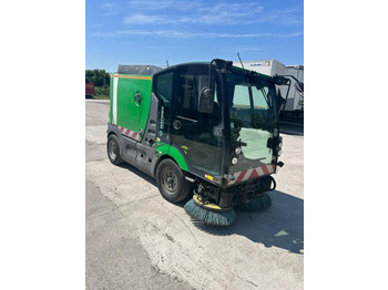 سياره كنس شوارع MATHIEU