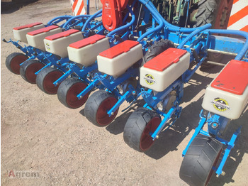 وضع البذور فى خطوط MONOSEM