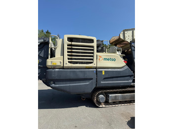 كسارة مخرو Metso LT220GP: صور 4 كسارة مخرو Metso LT220GP: صور 4