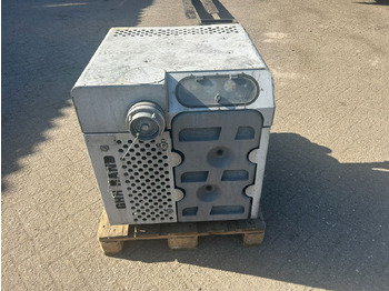 ضاغط الهواء INGERSOLL RAND