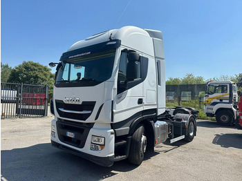 شاحنة جرار IVECO Stralis 460