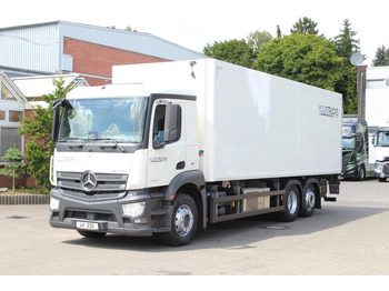 مبردة شاحنة MERCEDES-BENZ Antos 2540