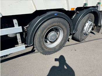 Mercedes-Benz Econic 2633 6x2 Faun Variopress 522 + Zoeller إيجار Mercedes-Benz Econic 2633 6x2 Faun Variopress 522 + Zoeller: صور 3