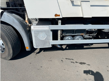 Mercedes-Benz Econic 2633 6x2 Faun Variopress 522 + Zoeller إيجار Mercedes-Benz Econic 2633 6x2 Faun Variopress 522 + Zoeller: صور 2