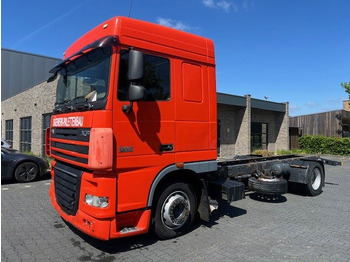 الشاسيه شاحنة DAF XF 105 410
