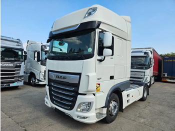 شاحنة جرار DAF XF 480