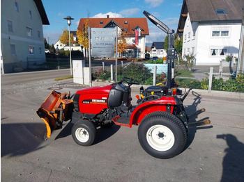 كاسحة ثلوج KUBOTA