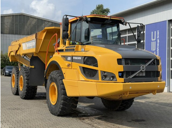 آلات البناء VOLVO A25G