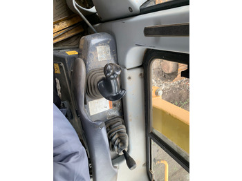 بلدوزر KOMATSU D61EX-15: صور 5