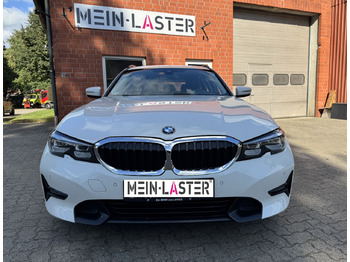 سيارة ستيشن BMW 320 d xDrive touring Sport Line shadow AHK: صور 3