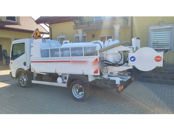 فراغ شاحنة RENAULT Maxity 140