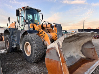 اللودر بعجل LIEBHERR L 544