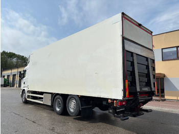 مبردة شاحنة SCANIA G490: صور 4 مبردة شاحنة SCANIA G490: صور 4