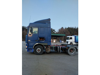 شاحنة جرار DAF XF 95 380