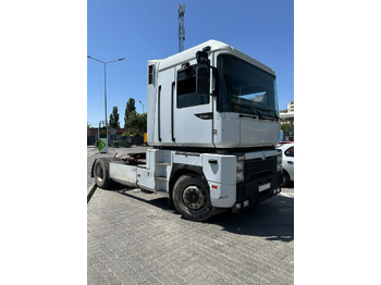 شاحنة جرار RENAULT Magnum 430