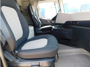 شاحنة جرار Ford F max 4x2 scab e6 12tx2620 ecotorq: صور 5