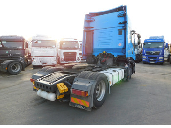 شاحنة جرار Iveco As440t: صور 3