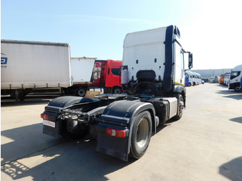 شاحنة جرار Mercedes Actros 1840: صور 3 شاحنة جرار Mercedes Actros 1840: صور 3