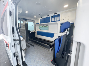 سيارة إسعاف Ford Transit 2.2 TDCI 4x2 Transit 2.2 TDCI 4x2, Krankentransporter: صور 2